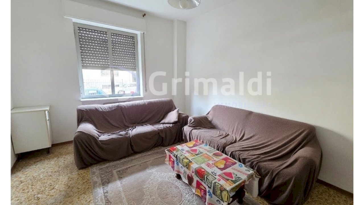 sala - Three-room apartment Via Chivasso 27/A, Vercelli - photo 3