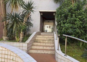 INGRESSO PALAZZINA - Appartamento Via Principessa Iolanda di Savoia 68, Sassari - foto 6