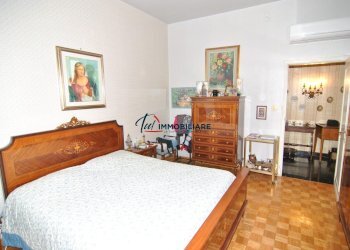 CAMERA MATRIMONIALE 2 - Apartment Viale Fabbricotti 106, Livorno - photo 18