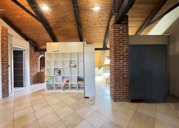 IMG_3988 - Attic Corso Regina Margherita 74, Torino (neighborhood Vanchiglia) - photo 6