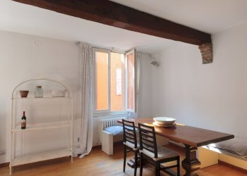 Sala da pranzo - Three-room apartment Modena (neighborhood Circoscrizione 1) - photo 16