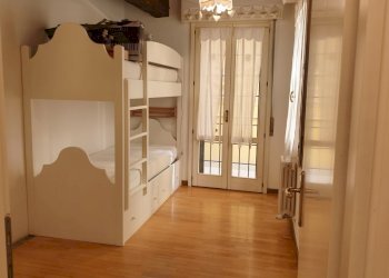 Camera uno - Three-room apartment Modena (neighborhood Circoscrizione 1) - photo 23
