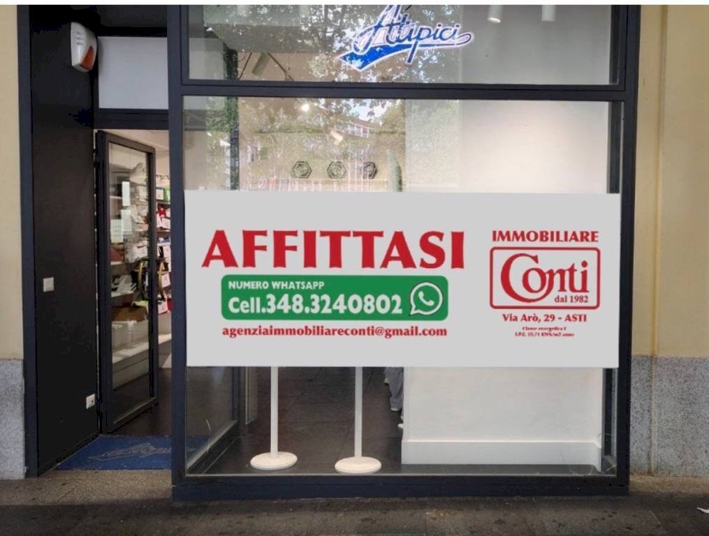 Negozio piazza Vittorio Alfieri, Asti - foto 1