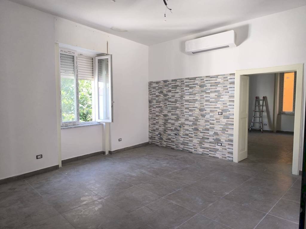 Bilocale via Taverne, Nocera Superiore - foto 1