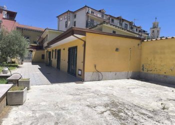 Negozio via Giuseppe Lamberti, Cava de' Tirreni - foto 7