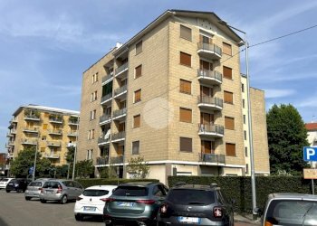 Appartamento Via alcide de gasperi, Ivrea - foto 1