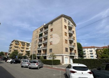 Appartamento Via alcide de gasperi, Ivrea - foto 2