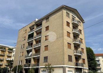 Appartamento Via alcide de gasperi, Ivrea - foto 3