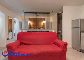 One-room apartment Via Roma 19, Quart - photo 3