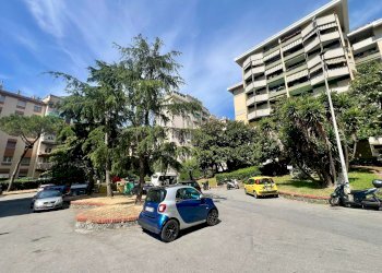 Trilocale Genova (zona Pegli) - foto 1