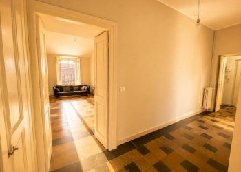 Trilocale Torino (zona Quadrilatero Romano) - foto 6