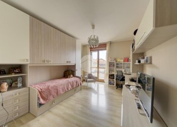 Three-room apartment Via Trento, Piossasco - photo 12