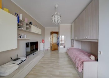 Three-room apartment Via Trento, Piossasco - photo 15