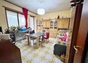 Quadrilocale Via Giuseppe Mazzini, Ciriè - foto 2