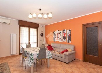 Two-room apartment Via vigna, Ciriè - photo 3