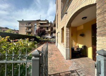Trilocale Via Vincenzo Bellini, Pavullo nel Frignano - foto 35