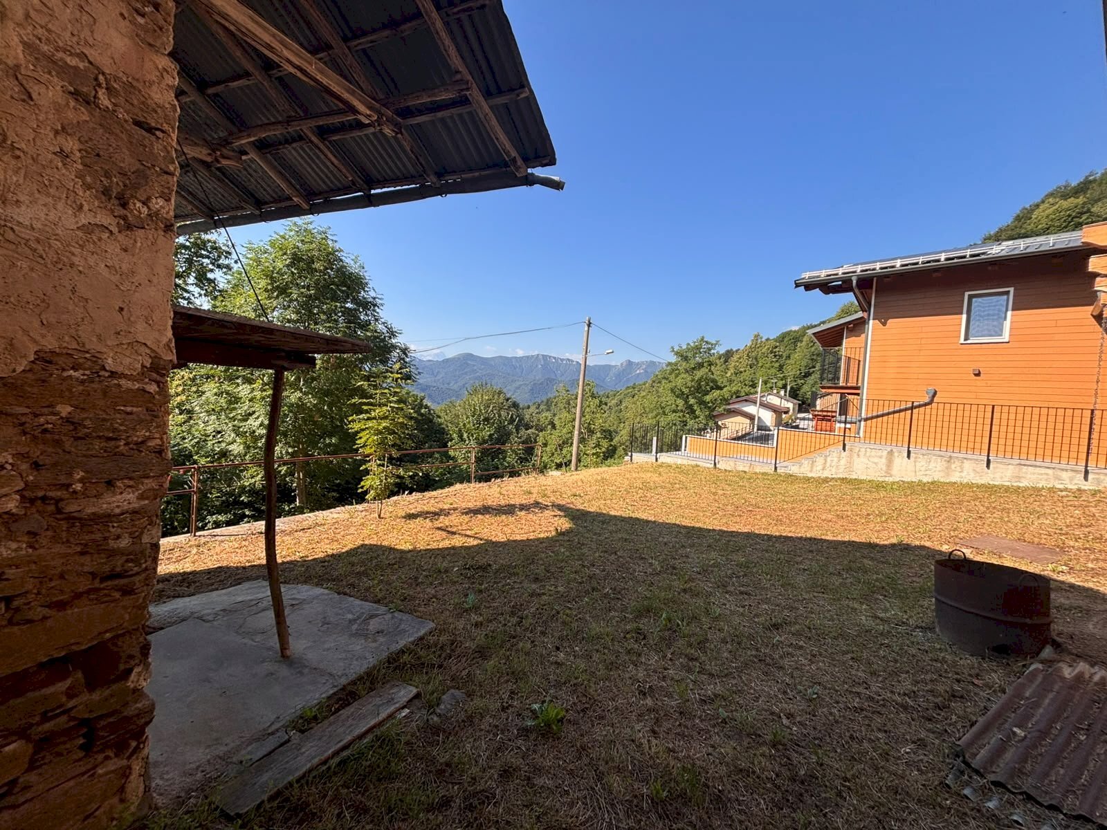 Casa indipendente Frazione Piatta Sottana, 21, Montemale di Cuneo - foto 1
