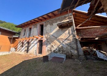 Casa indipendente Frazione Piatta Sottana, 21, Montemale di Cuneo - foto 2