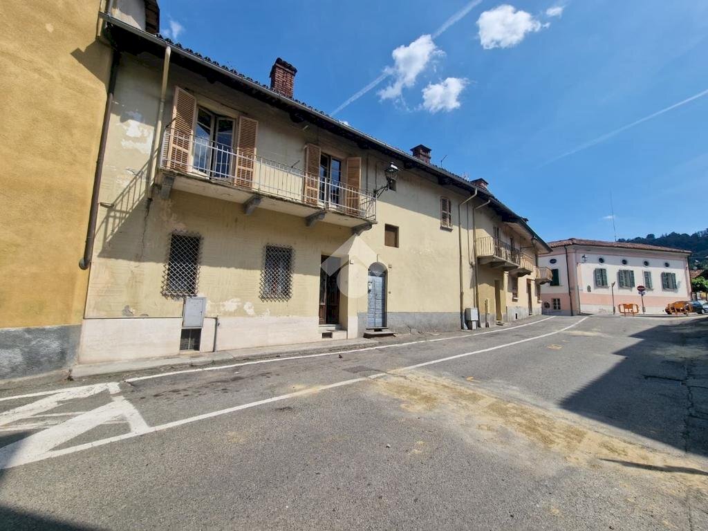 Casa semi indipendente Corso Italia, Gassino Torinese - foto 1