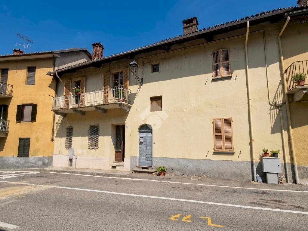 Casa semi indipendente Corso Italia, Gassino Torinese - foto 1