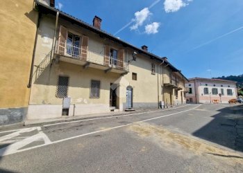 Casa semi indipendente Corso Italia, Gassino Torinese - foto 1