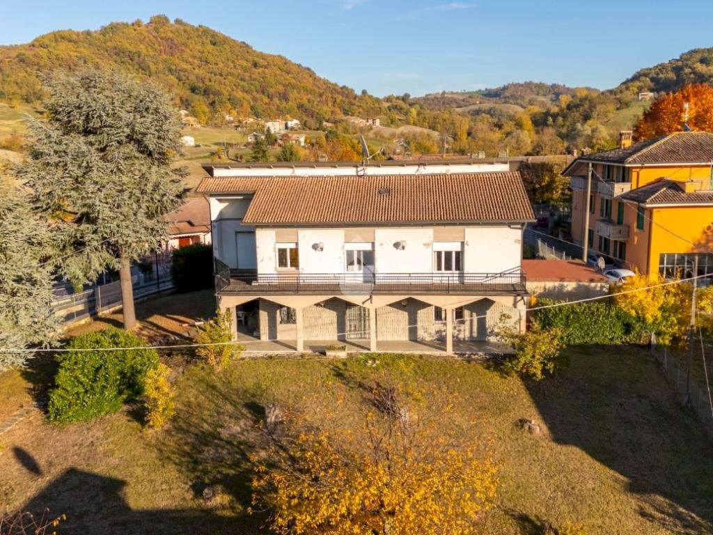 Villa Via Lolli, Vezzano sul Crostolo - foto 1