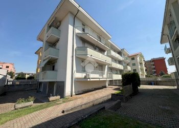 Two-room apartment Via Don Lorenzo Milani, Trecate - photo 21