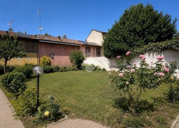 Independent house Via Alessandro Manzoni, Cusano Milanino - photo 1