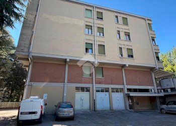 Three-room apartment Via Camillo Pezzarossa, Reggio nell'Emilia - photo 20