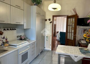 Three-room apartment Via Genova, Parma (neighborhood San Leonardo) - photo 11