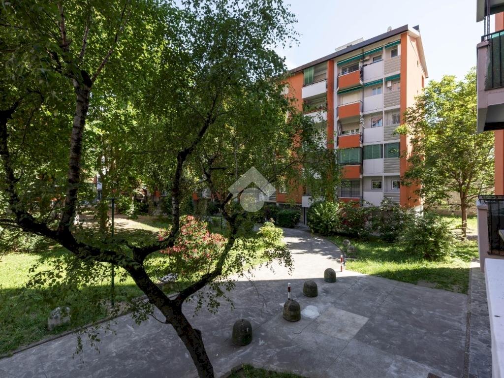 Bilocale Via Giambellino, Milano (zona Giambellino) - foto 2