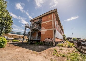 Independent house Via Giovanni Battista Cassinis, Milano (neighborhood Rogoredo) - photo 4