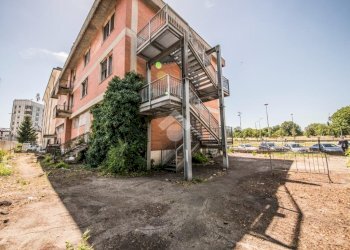 Independent house Via Giovanni Battista Cassinis, Milano (neighborhood Rogoredo) - photo 17