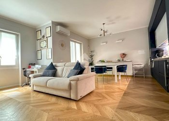 Three-room apartment Via raffaello sanzio, Milano (neighborhood Buonarroti) - photo 6