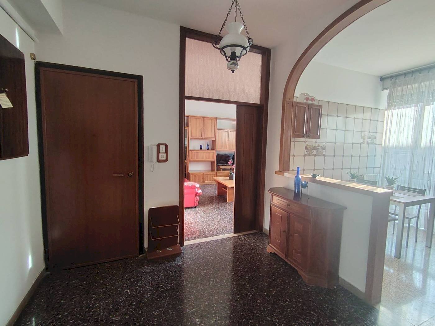 Four-room apartment Via del Borgo di San Pietro, 125, Bologna (neighborhood Centro Storico) - photo 2