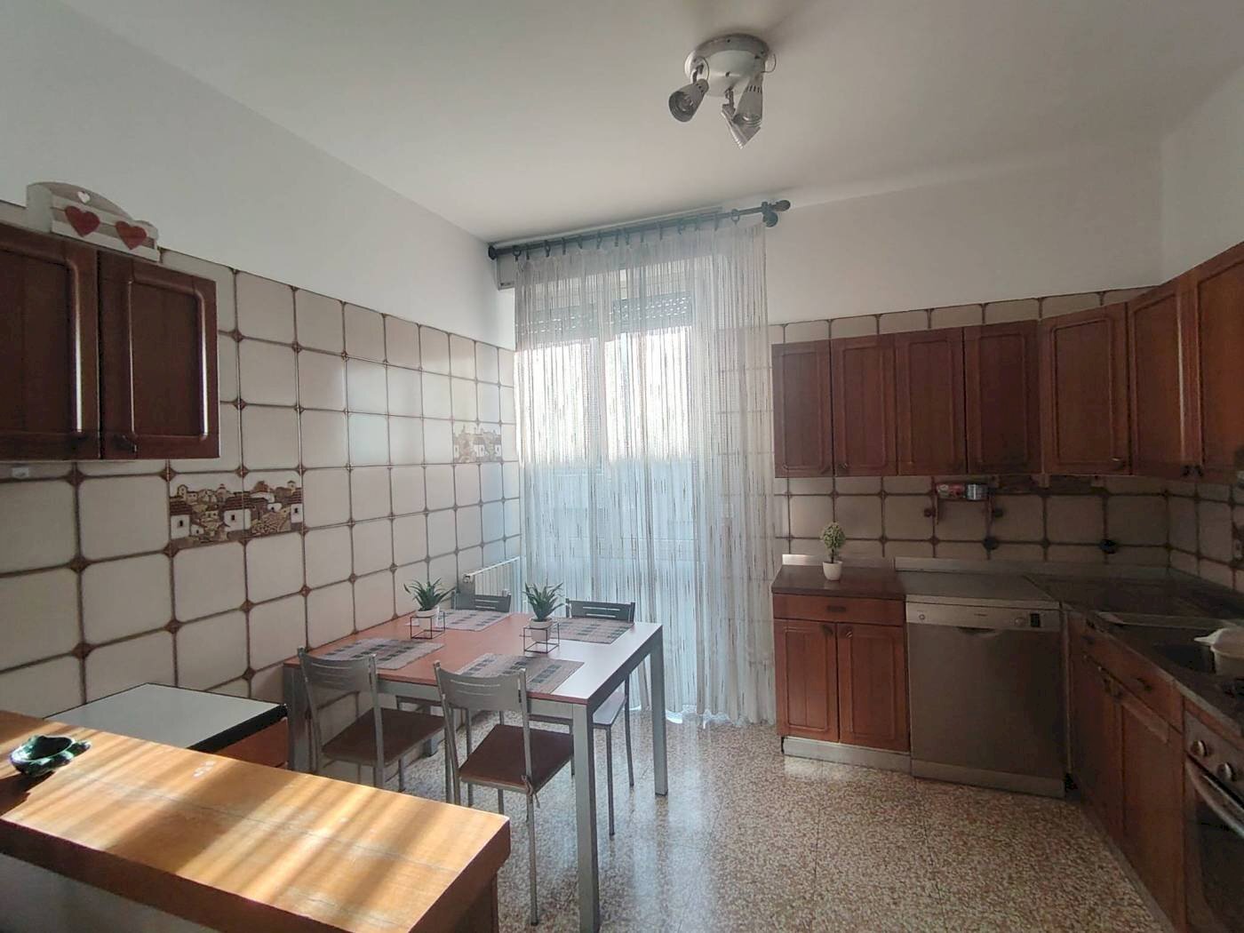 Four-room apartment Via del Borgo di San Pietro, 125, Bologna (neighborhood Centro Storico) - photo 3