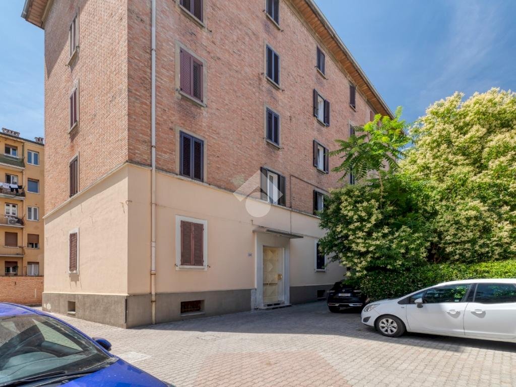 Trilocale Via Domenico Zampieri, Bologna (zona Bolognina) - foto 1
