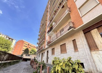 Trilocale Via Casteldelfino, Torino (zona Borgo Vittoria) - foto 1