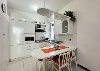 Bilocale Via Nostra Signora degli Angeli, Savona - foto 7