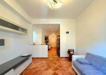 Trilocale Via Nizza, Savona (zona Legino) - foto 10