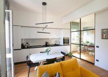 Trilocale Scalinata Montaldo, Genova (zona Staglieno) - foto 1