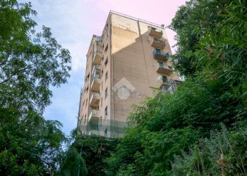 Trilocale Scalinata Montaldo, Genova (zona Staglieno) - foto 36