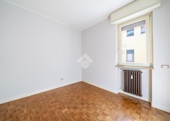 Three-room apartment Borgo Gian Domenico Romagnosi, Parma (neighborhood Centro Storico) - photo 13