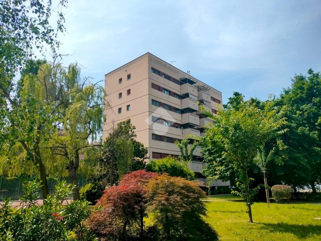 Apartment Via Gioacchino Rossini, Cesano Boscone - photo 1
