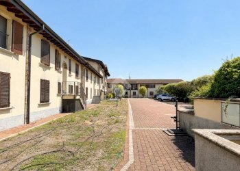 Two-room apartment Via San Paolo Della Croce, Liscate - photo 15