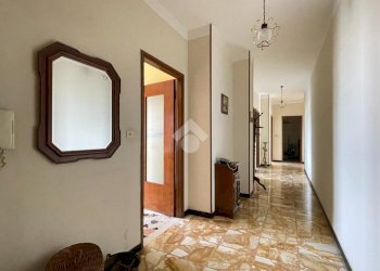 Four-room apartment Piazza Unione Europea, Canelli - photo 16