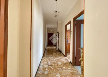Four-room apartment Piazza Unione Europea, Canelli - photo 17