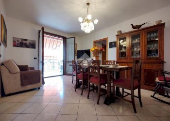 Trilocale via Newton, Reggio nell'Emilia - foto 1