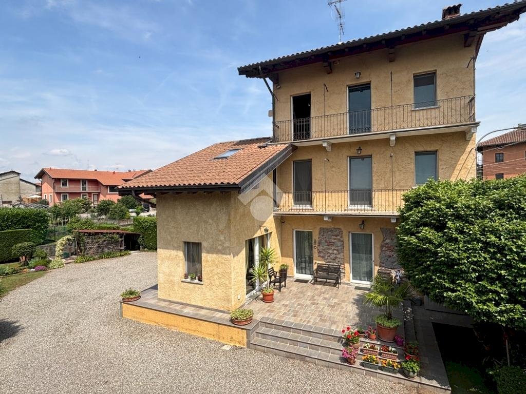 Independent house Via susa, Agrate Conturbia - photo 1