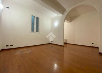 Four-room apartment Salita Pontida, Tortona - photo 22